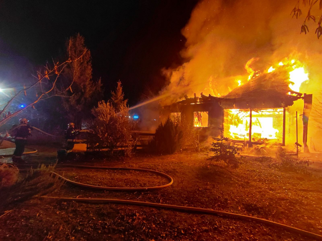 Hatalmas lángok, Kótaj, Bodóhegyi út (2025.12.01.) című videó előképe