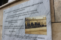 emléktábla