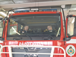 Gépjárműfecskendő átadás Kisvárdán