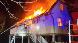 Égett egy nyaraló Dombrádon