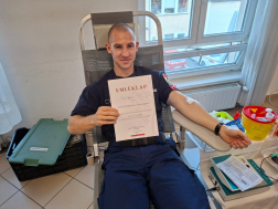 véradás korábbi fotó