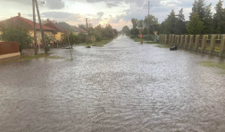 Állt a víz több borbányai utcán